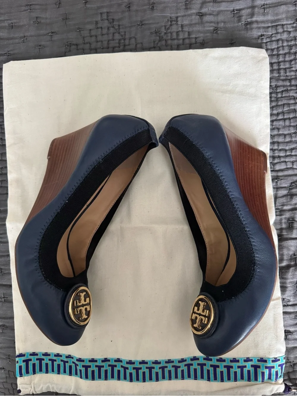 Tory Burch Caroline 2 Navy Wedges Size 7
